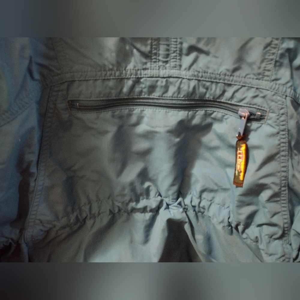 L.L. Bean windjacket - Picture 5 of 7